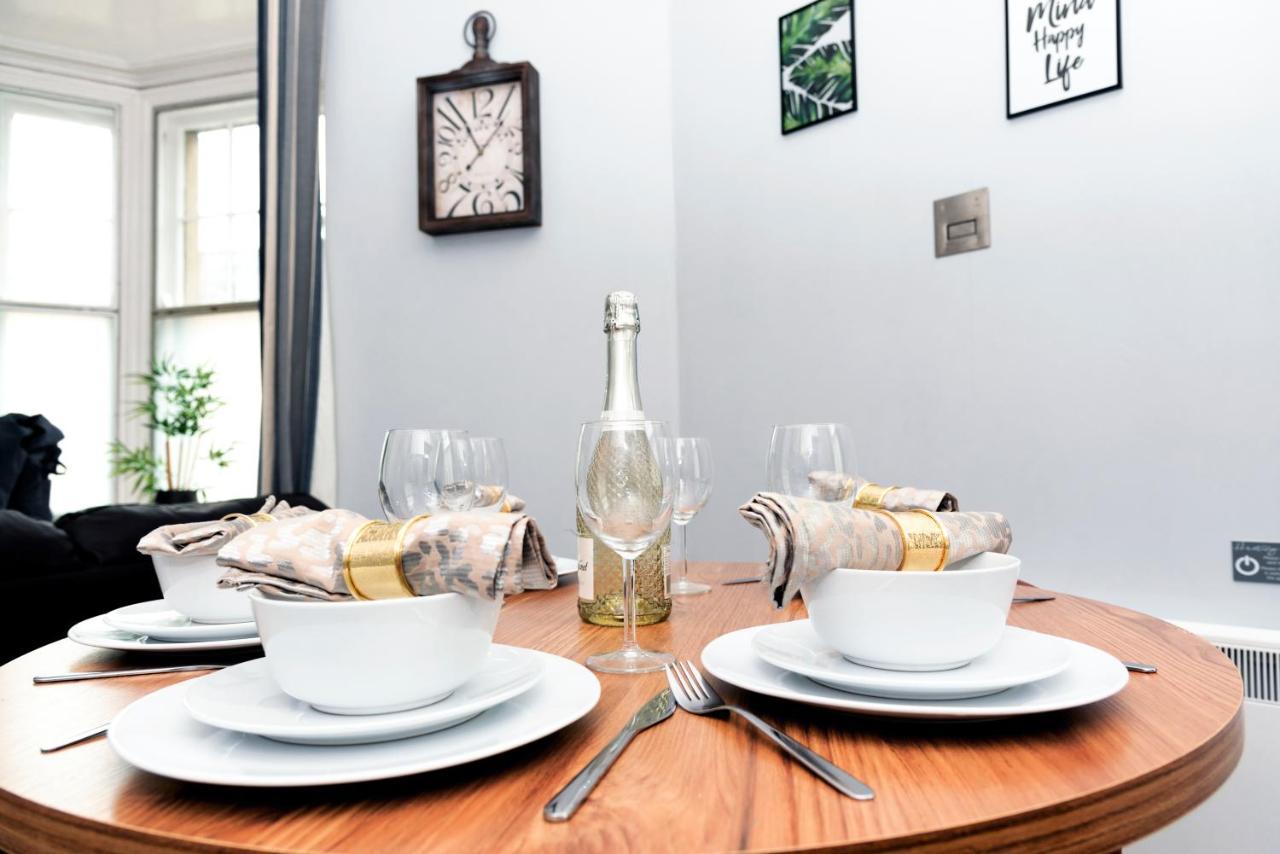 Wrexham Central Stay Apartment Seven Kültér fotó